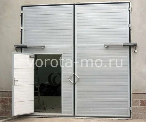 Гаражные ворота с калиткой 3250*3000