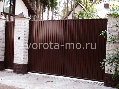 Распашные ворота для дачи 1800*2800