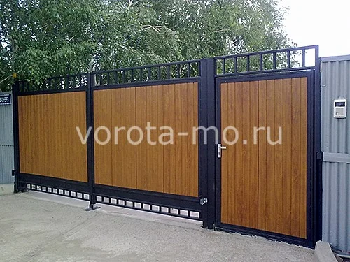 Распашные ворота для дачи 1800*3000
