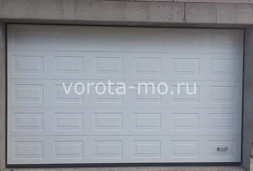Секционные ворота 2500*3500