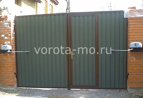 Распашные ворота для дачи 1700*2900