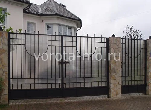 Распашные ворота для дачи 1700*3200