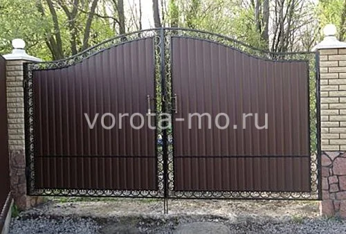 Распашные ворота для дачи 2100*3400