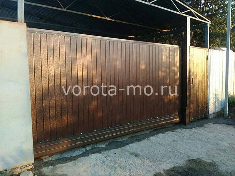 Откатные ворота 2200*3500