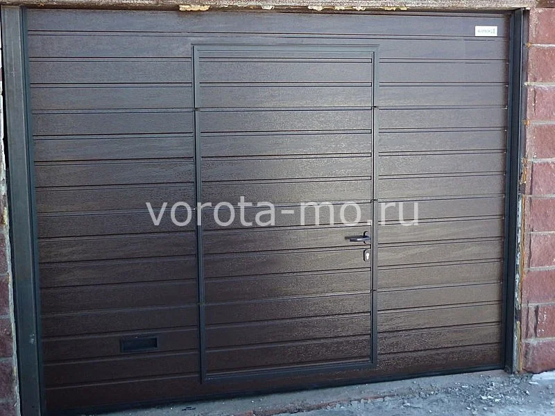 Гаражные ворота с калиткой 2000*3000