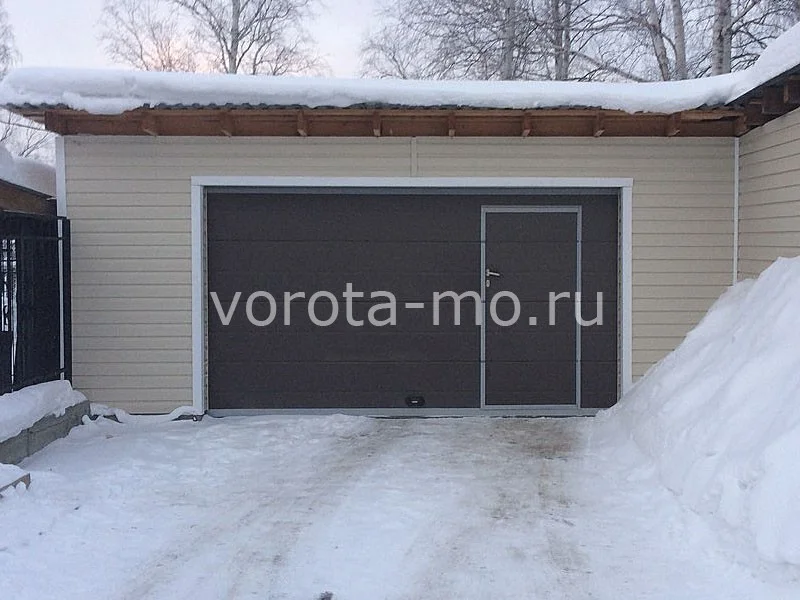 Гаражные ворота с калиткой 2500*3750